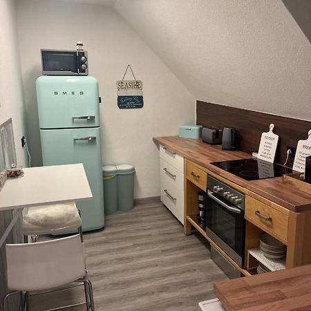 Sandys-Beachhouse Em 2024 Stadion -16 Fahrminuten Ferienwohnung Abtei Brauweiler Business Kueche Klima Parken Relax Travel Work Koeln Naehe Pulheim Bagian luar foto
