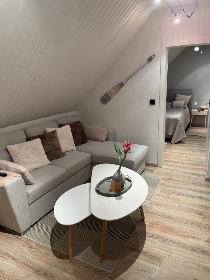 Sandys-Beachhouse Em 2024 Stadion -16 Fahrminuten Ferienwohnung Abtei Brauweiler Business Kueche Klima Parken Relax Travel Work Koeln Naehe Pulheim Bagian luar foto