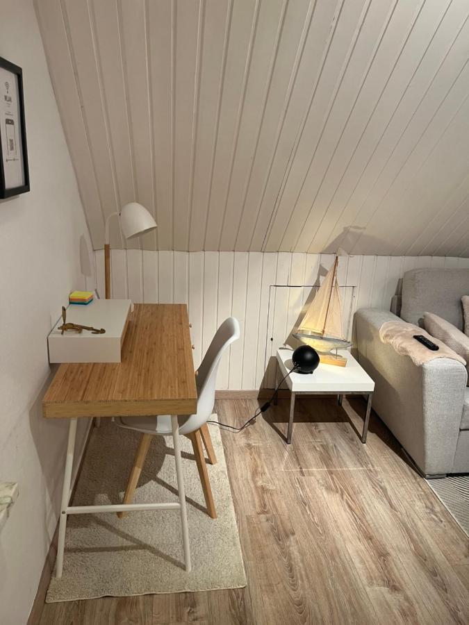 Sandys-Beachhouse Em 2024 Stadion -16 Fahrminuten Ferienwohnung Abtei Brauweiler Business Kueche Klima Parken Relax Travel Work Koeln Naehe Pulheim Bagian luar foto